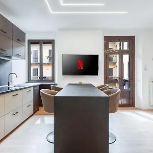 Apartment Bilocale Moderno - Center, Mailand